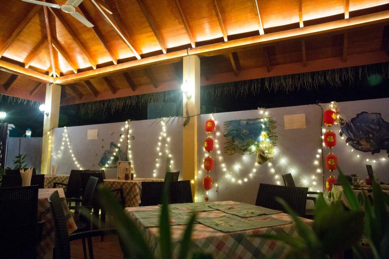 Silk Retreats Thulusdhoo Guest House Exterior photo